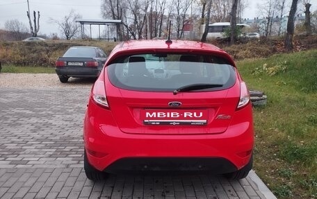 Ford Fiesta, 2018 год, 950 000 рублей, 6 фотография