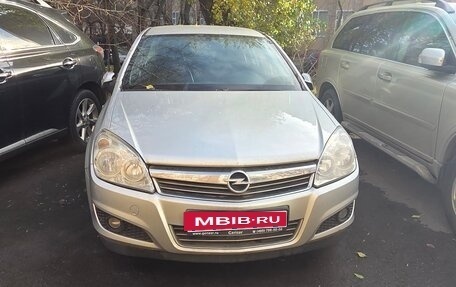 Opel Astra H, 2008 год, 470 000 рублей, 1 фотография