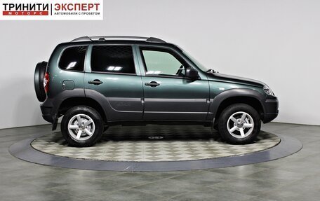 Chevrolet Niva I рестайлинг, 2018 год, 897 000 рублей, 8 фотография