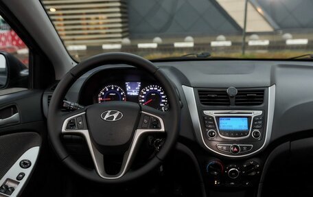 Hyundai Solaris II рестайлинг, 2013 год, 768 000 рублей, 6 фотография