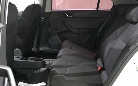 Skoda Rapid I, 2016 год, 940 000 рублей, 16 фотография