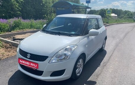 Suzuki Swift IV, 2011 год, 699 000 рублей, 2 фотография