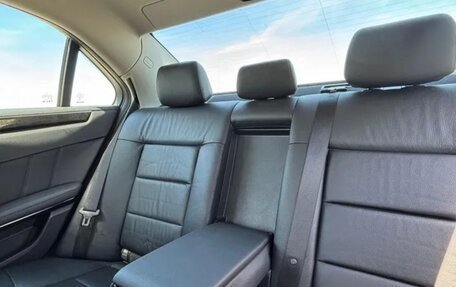 Mercedes-Benz E-Класс, 2010 год, 1 600 000 рублей, 4 фотография