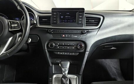 KIA cee'd III, 2019 год, 1 577 000 рублей, 15 фотография