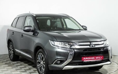 Mitsubishi Outlander III рестайлинг 3, 2015 год, 1 689 898 рублей, 3 фотография
