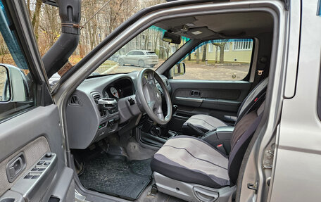 Nissan NP300, 2012 год, 950 000 рублей, 8 фотография