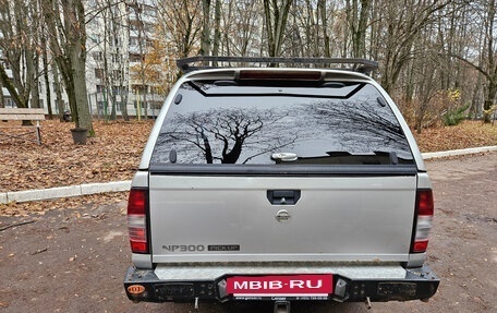 Nissan NP300, 2012 год, 950 000 рублей, 3 фотография