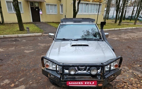 Nissan NP300, 2012 год, 950 000 рублей, 7 фотография