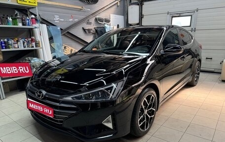 Hyundai Elantra VI рестайлинг, 2019 год, 2 050 000 рублей, 1 фотография