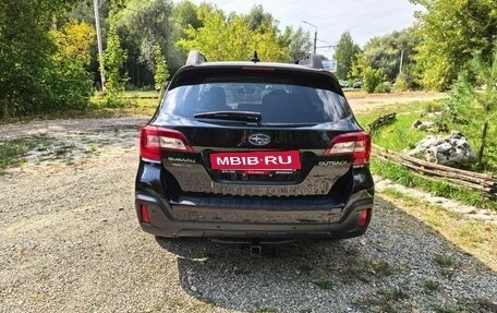 Subaru Outback IV рестайлинг, 2017 год, 2 360 000 рублей, 5 фотография