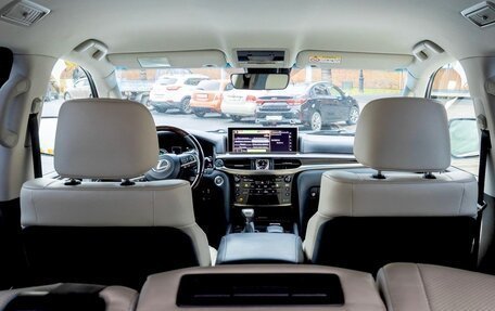 Lexus LX III, 2016 год, 6 790 000 рублей, 9 фотография