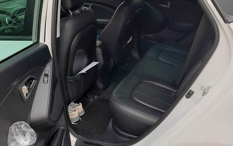 Hyundai ix35 I рестайлинг, 2013 год, 1 300 000 рублей, 4 фотография