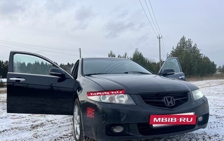 Honda Accord VII рестайлинг, 2004 год, 700 000 рублей, 3 фотография