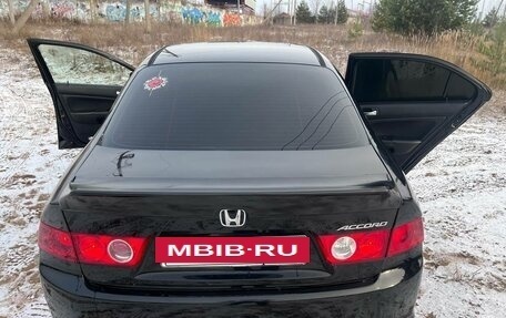 Honda Accord VII рестайлинг, 2004 год, 700 000 рублей, 5 фотография