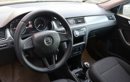 Skoda Rapid I, 2017 год, 899 000 рублей, 5 фотография