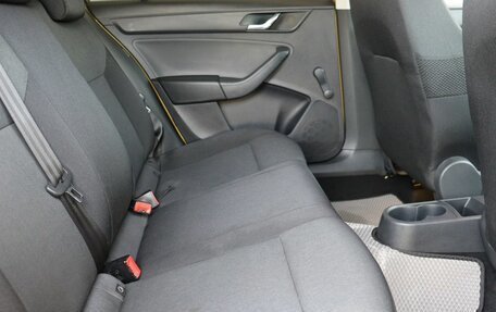 Skoda Rapid I, 2017 год, 899 000 рублей, 16 фотография