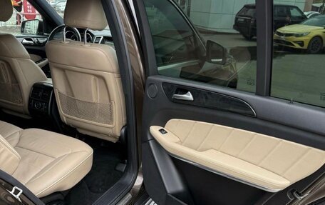 Mercedes-Benz GL-Класс, 2013 год, 3 000 000 рублей, 4 фотография