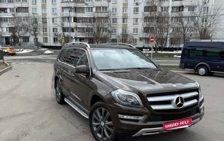 Mercedes-Benz GL-Класс, 2013 год, 3 000 000 рублей, 8 фотография