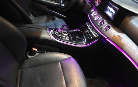 Mercedes-Benz E-Класс, 2016 год, 2 600 000 рублей, 16 фотография