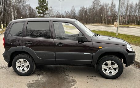 Chevrolet Niva I рестайлинг, 2009 год, 460 000 рублей, 3 фотография