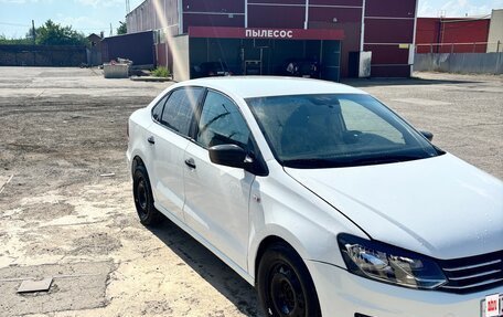 Volkswagen Polo VI (EU Market), 2019 год, 620 000 рублей, 2 фотография