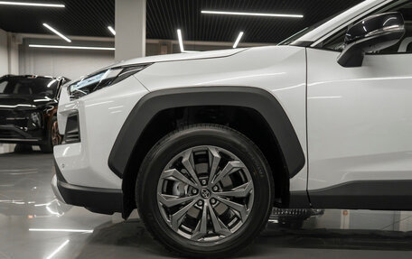 Toyota RAV4, 2025 год, 4 300 000 рублей, 26 фотография