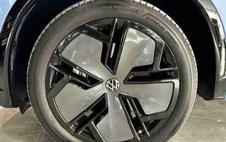 Volkswagen Tiguan, 2024 год, 4 333 155 рублей, 13 фотография