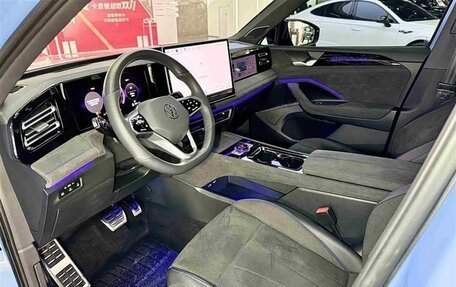 Volkswagen Tiguan, 2024 год, 4 333 155 рублей, 16 фотография