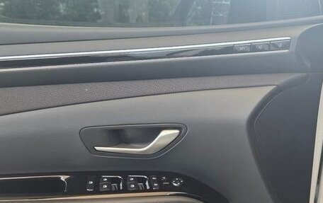 Hyundai Tucson, 2023 год, 2 900 000 рублей, 9 фотография