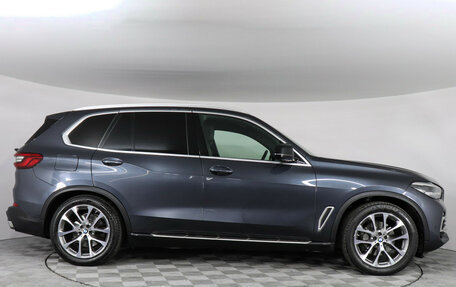 BMW X5, 2019 год, 4 997 000 рублей, 6 фотография