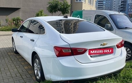 Chevrolet Malibu IX, 2020 год, 1 000 000 рублей, 4 фотография