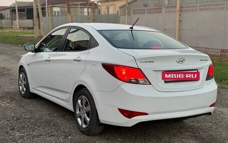 Hyundai Solaris II рестайлинг, 2015 год, 1 050 000 рублей, 11 фотография