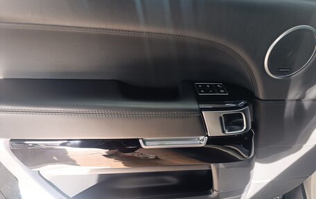 Land Rover Range Rover IV рестайлинг, 2014 год, 3 400 000 рублей, 6 фотография