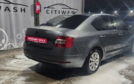 Skoda Octavia, 2017 год, 1 500 000 рублей, 4 фотография