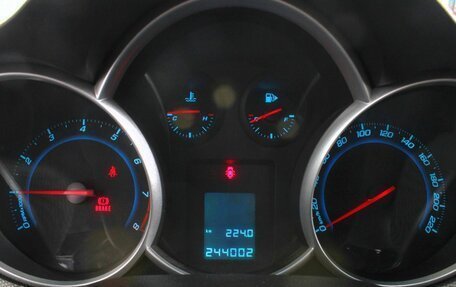 Chevrolet Cruze II, 2013 год, 645 000 рублей, 10 фотография