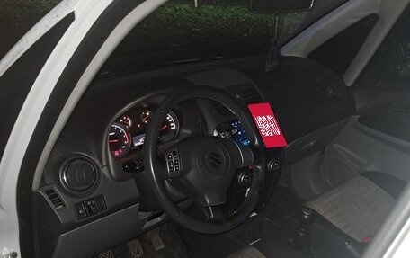 Suzuki SX4 II рестайлинг, 2010 год, 800 000 рублей, 6 фотография