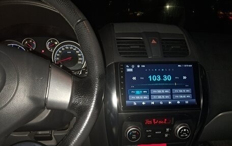 Suzuki SX4 II рестайлинг, 2010 год, 800 000 рублей, 9 фотография