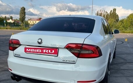 Skoda Superb III рестайлинг, 2013 год, 1 700 000 рублей, 10 фотография