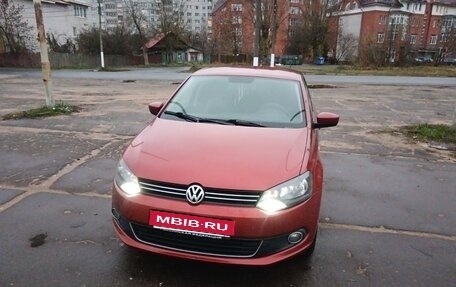 Volkswagen Polo VI (EU Market), 2011 год, 600 000 рублей, 1 фотография