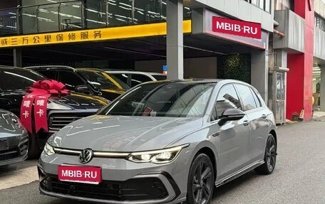 Volkswagen Golf VIII, 2021 год, 1 650 155 рублей, 1 фотография