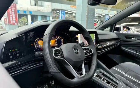 Volkswagen Golf VIII, 2021 год, 1 650 155 рублей, 15 фотография