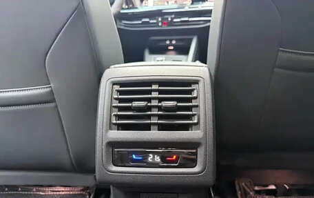 Volkswagen Golf VIII, 2021 год, 1 650 155 рублей, 21 фотография