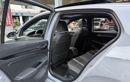 Volkswagen Golf VIII, 2021 год, 1 650 155 рублей, 18 фотография