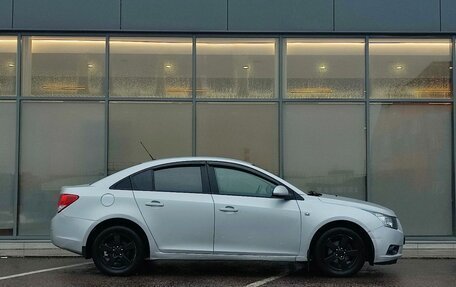 Chevrolet Cruze II, 2011 год, 499 000 рублей, 3 фотография