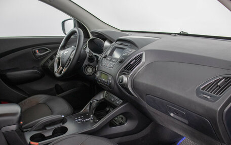 Hyundai ix35 I рестайлинг, 2013 год, 1 390 000 рублей, 9 фотография