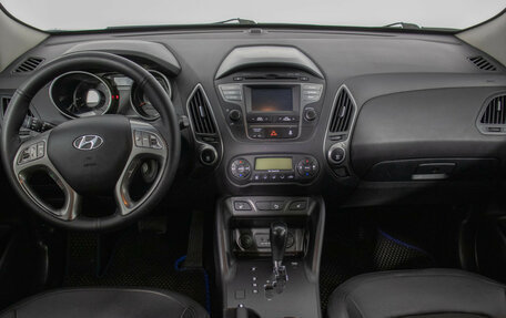 Hyundai ix35 I рестайлинг, 2013 год, 1 390 000 рублей, 13 фотография