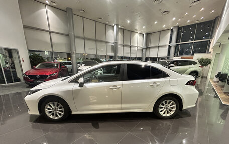 Toyota Corolla, 2022 год, 2 375 000 рублей, 10 фотография