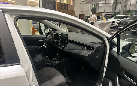 Toyota Corolla, 2022 год, 2 375 000 рублей, 13 фотография