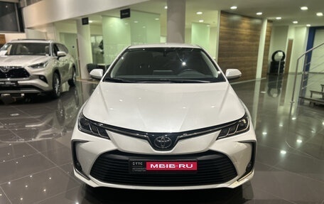 Toyota Corolla, 2022 год, 2 375 000 рублей, 2 фотография