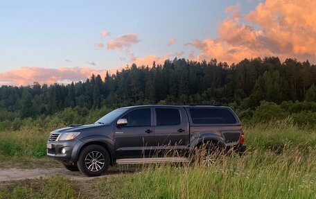 Toyota Hilux VII, 2012 год, 2 500 000 рублей, 3 фотография